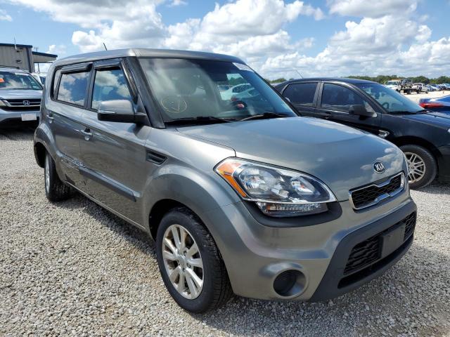 KIA SOUL + 2013 с VIN KNDJT2A64D7611964 - Фото с аукциона