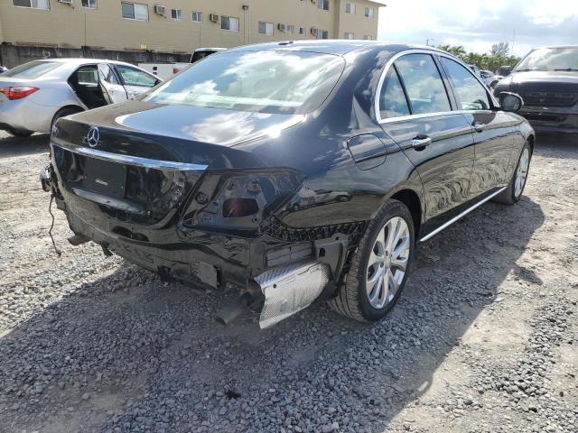 Photo 4 from auction – 2017 MERCEDES-BENZ E 300 with VIN WDDZF4JB5HA078900