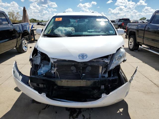 Photo 9 from auction – 2012 TOYOTA SIENNA LE with VIN 5TDKK3DC6CS262566