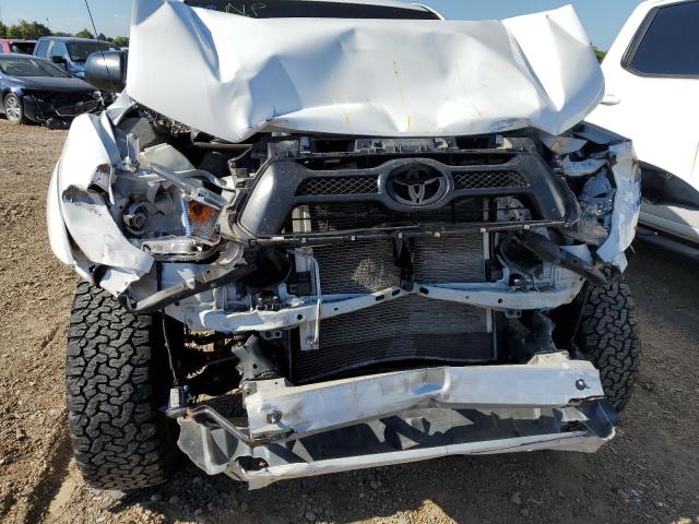 Photo 9 from auction – 2015 TOYOTA TACOMA DOU with VIN 5TFLU4EN8FX131416