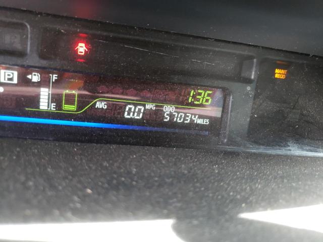 Photo 8 from auction – 2016 TOYOTA PRIUS V with VIN JTDZN3EU5GJ054095