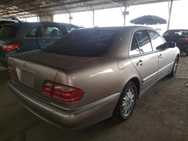 Photo 4 from auction – 2000 MERCEDES-BENZ E-CLASS with VIN WDBJF65J6YB064470