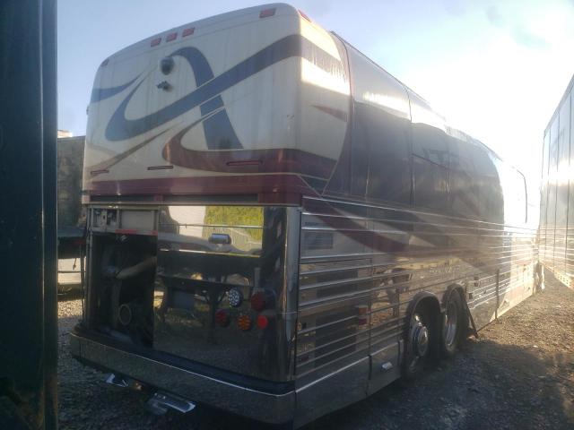 Photo 4 from auction – 2001 PREVOST BUS with VIN 2PCW3349811027402