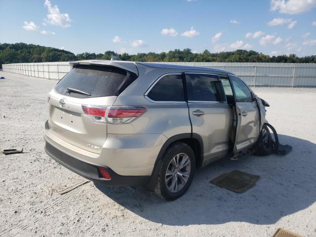 Photo 4 from auction – 2015 TOYOTA HIGHLANDER with VIN 5TDJKRFH2FS224652