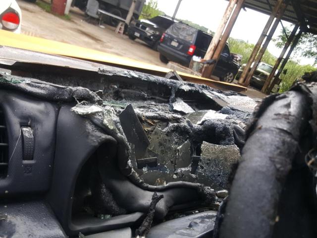 Photo 8 from auction – 2015 TOYOTA 4RUNNER SR with VIN JTEZU5JR3F5097725