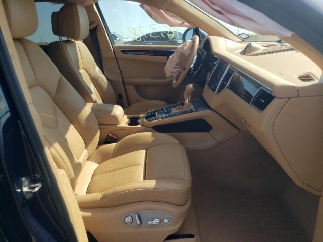 Photo 5 from auction – 2017 PORSCHE MACAN with VIN WP1AA2A58HLB00136
