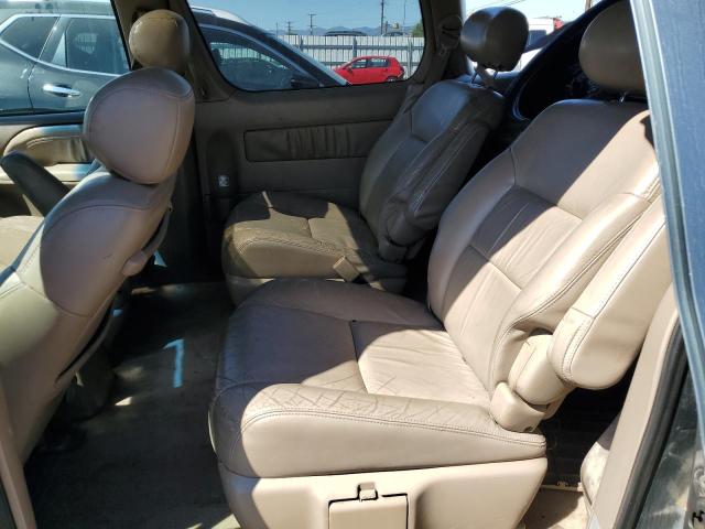 Photo 6 from auction – 2000 TOYOTA SIENA with VIN 4T3ZF13C4YU195464