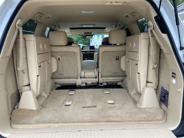 Photo 9 from auction – 2016 LEXUS LX 570 with VIN JTJHY7AX6G4210747