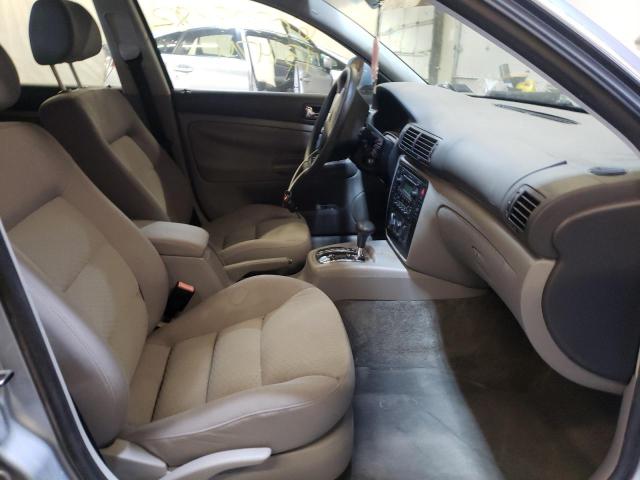Photo 5 from auction – 2004 VOLKSWAGEN PASSAT GLS with VIN WVWPD63B84P154777
