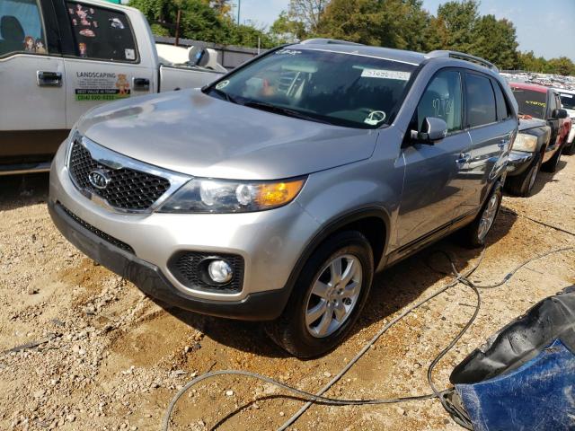 Photo 2 from auction – 2013 KIA SORENTO LX with VIN 5XYKT3A67DG422853