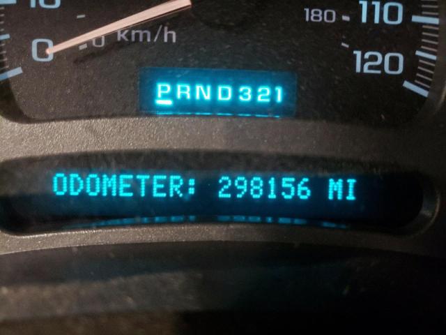 Photo 8 from auction – 2003 GMC SIERRA K15 with VIN 2GTFK69U731125261