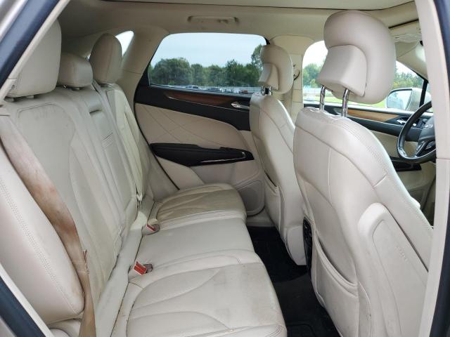 Photo 6 from auction – 2015 LINCOLN MKC with VIN 5LMTJ2AH8FUJ33688