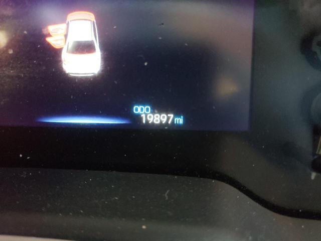 Photo 8 from auction – 2022 TOYOTA COROLLA LE with VIN JTDEAMDE7N3009932