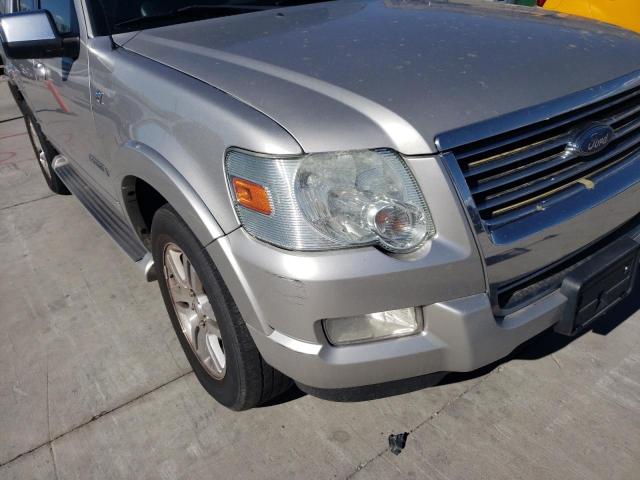 Photo 9 from auction – 2007 FORD EXPLORER L with VIN 1FMEU75857UA70559