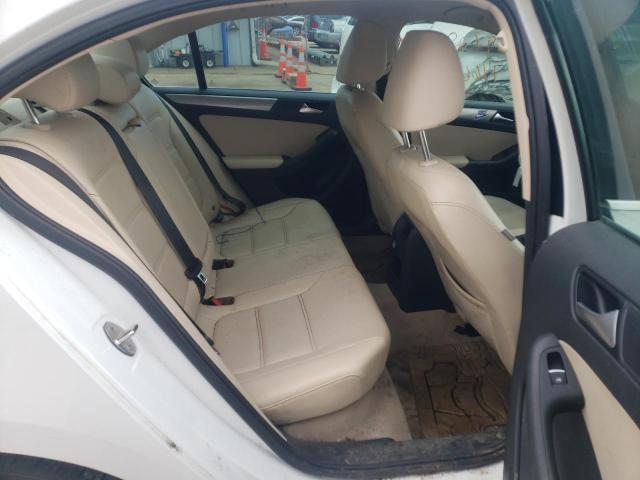 Photo 6 from auction – 2015 VOLKSWAGEN JETTA SE with VIN 3VWD07AJ4FM285449