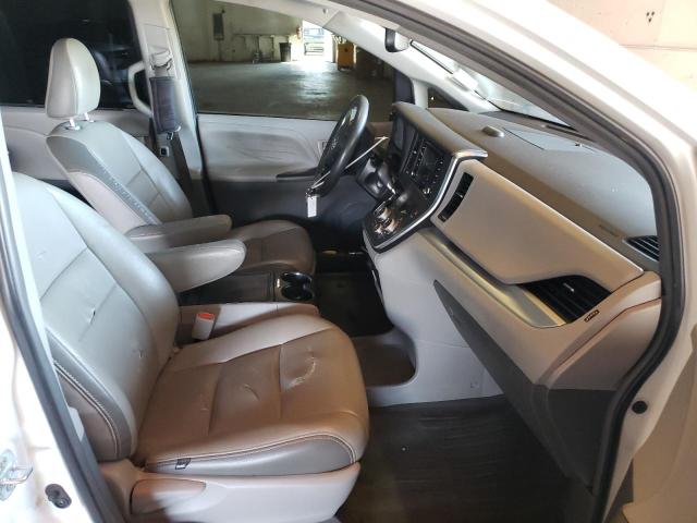 Photo 5 from auction – 2018 TOYOTA SIENNA LE with VIN 5TDKZ3DC5JS912299