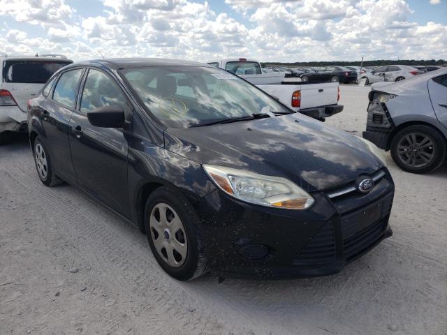 FORD FOCUS S 2014 with VIN 1FADP3E22EL440578 - Photo from auction