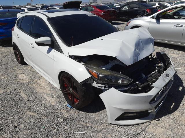 FORD FOCUS ST 2016 with VIN 1FADP3L90GL221444 - Photo from auction