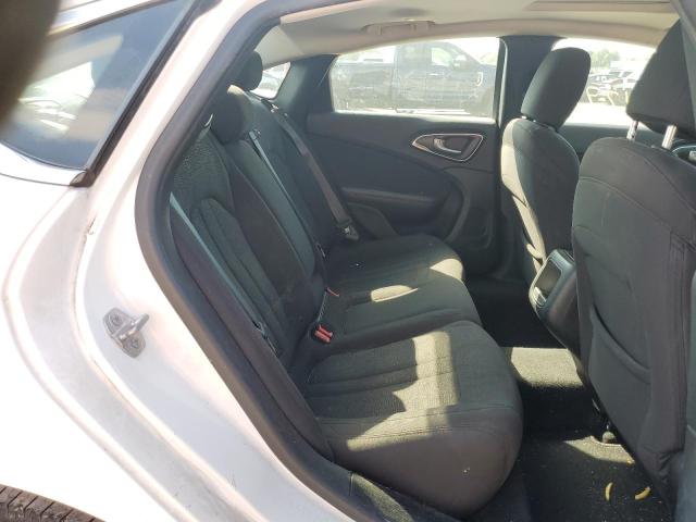 Photo 6 from auction – 2015 CHRYSLER 200 LIMITE with VIN 1C3CCCAB8FN684785