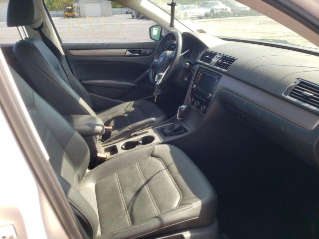 Photo 5 from auction – 2014 VOLKSWAGEN PASSAT SE with VIN 1VWBP7A34EC003783