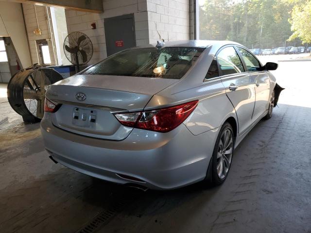 Photo 4 from auction – 2012 HYUNDAI SONATA SE with VIN 5NPEC4AC0CH366187
