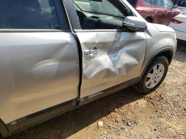 Photo 9 from auction – 2013 KIA SORENTO LX with VIN 5XYKT3A67DG422853