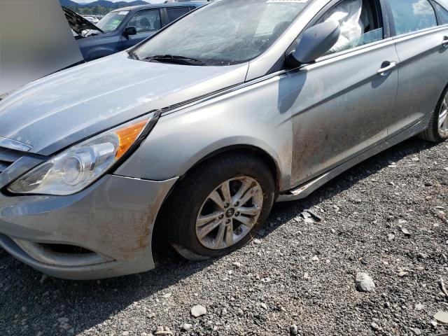 Photo 9 from auction – 2012 HYUNDAI SONATA GLS with VIN 5NPEB4AC0CH426181