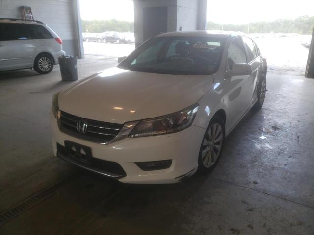 Photo 2 from auction – 2015 HONDA ACCORD EX with VIN 1HGCR2F70FA028355