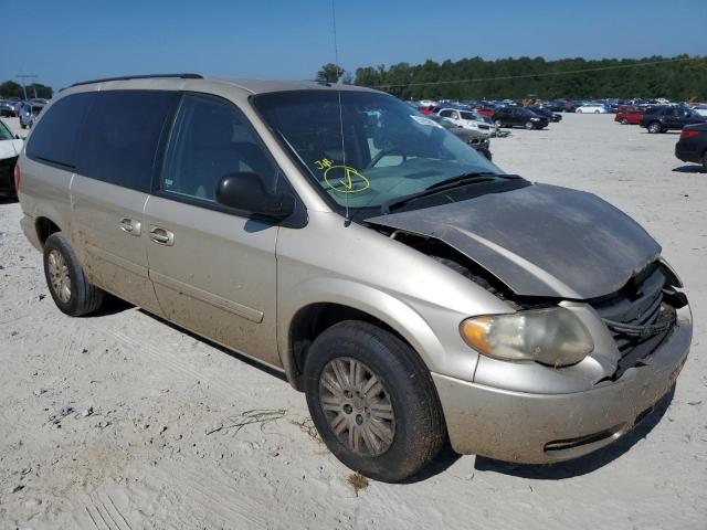 CHRYSLER TOWN & COU 2006 with VIN 1A4GP44R06B752394 - Photo from auction