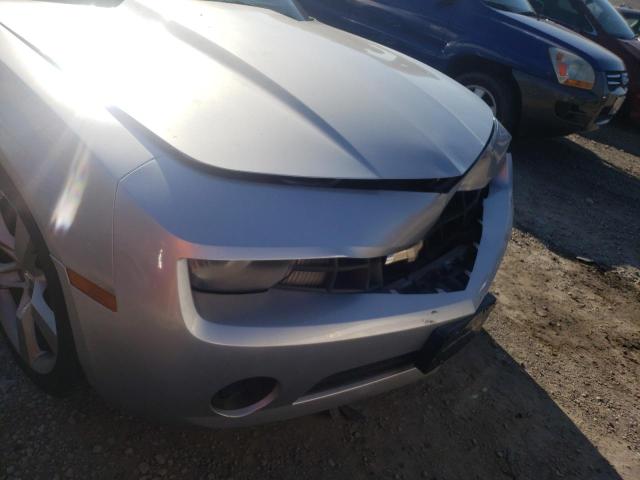 Photo 9 from auction – 2013 CHEVROLET CAMARO LS with VIN 2G1FA1E35D9225759