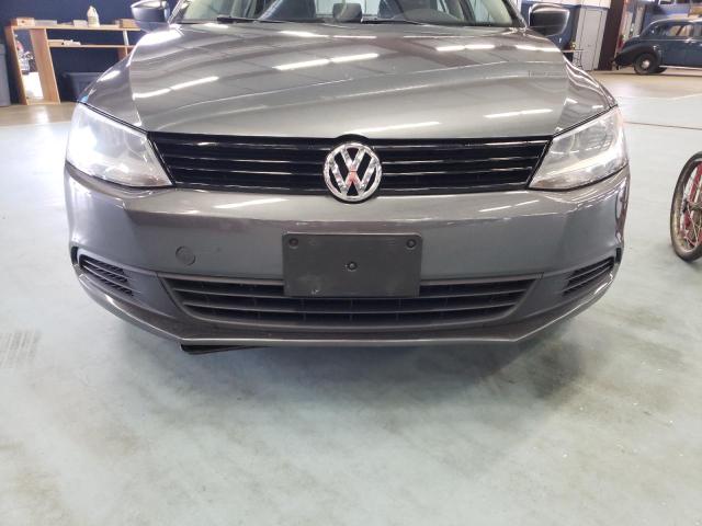 Photo 9 from auction – 2014 VOLKSWAGEN JETTA BASE with VIN 3VW1K7AJ5EM421454