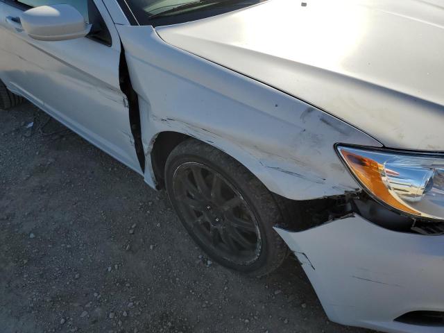 Photo 9 from auction – 2012 CHRYSLER 200 LX with VIN 1C3CCBAB0CN292082