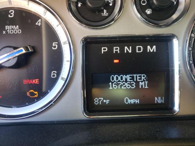Photo 8 from auction – 2010 CADILLAC ESCALADE L with VIN 1GYUKBEF1AR204401