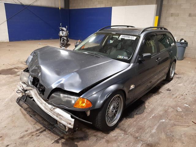 Photo 2 from auction – 2000 BMW 323 IT with VIN WBAAR3346YJB35516