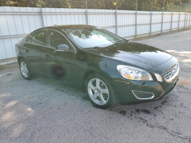 VOLVO S60 T5 2013 with VIN YV1612FS0D1213942 - Photo from auction