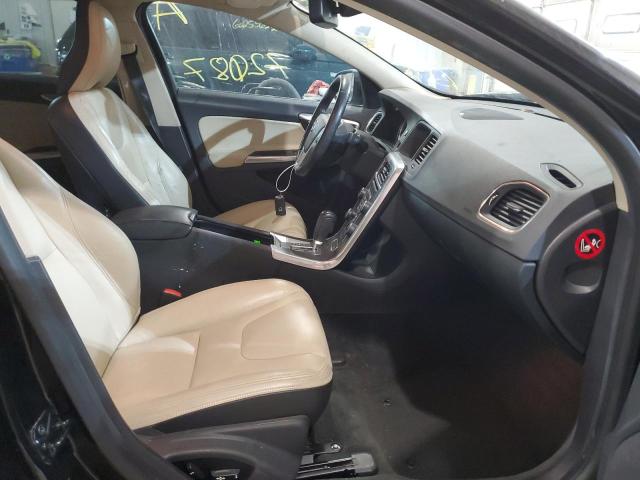 Photo 5 from auction – 2011 VOLVO S60 T6 with VIN YV1902FH0B2009170