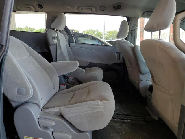 Photo 6 from auction – 2015 TOYOTA SIENNA LE with VIN 5TDKK3DC5FS558229