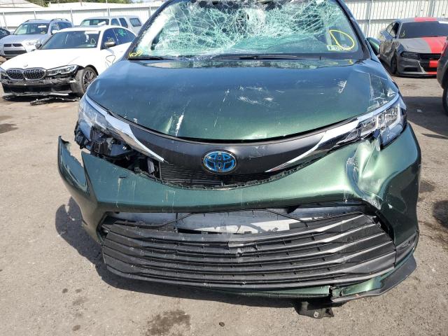 Photo 9 from auction – 2021 TOYOTA SIENNA LE with VIN 5TDKSKFC1MS032510