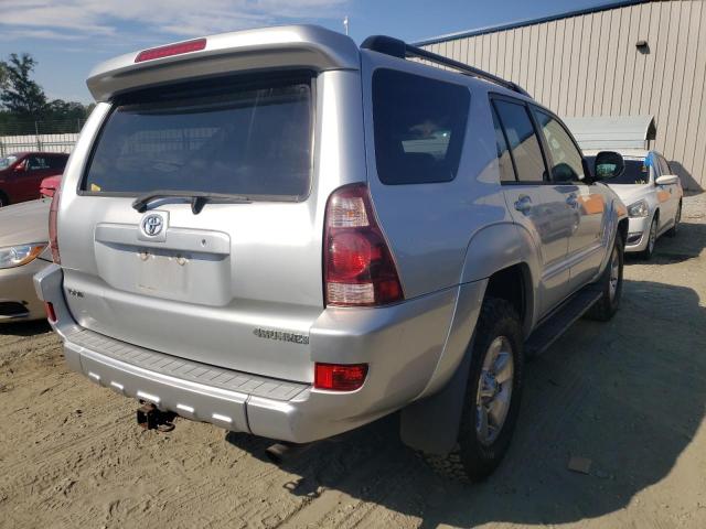 Photo 4 from auction – 2005 TOYOTA 4RUNNER SR with VIN JTEBU14R758050328
