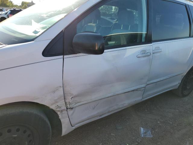 Photo 9 from auction – 2007 TOYOTA SIENNA CE with VIN 5TDZK23C67S090779