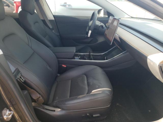 Photo 5 from auction – 2018 TESLA MODEL 3 with VIN 5YJ3E1EA2JF037110