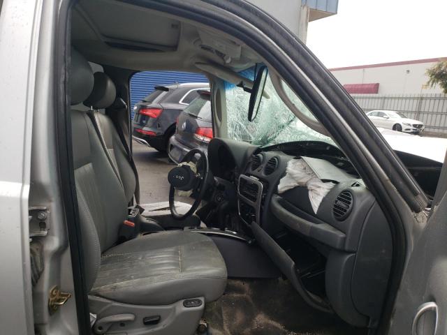 Photo 5 from auction – 2005 JEEP LIBERTY LI with VIN 1J4GL58KX5W656729