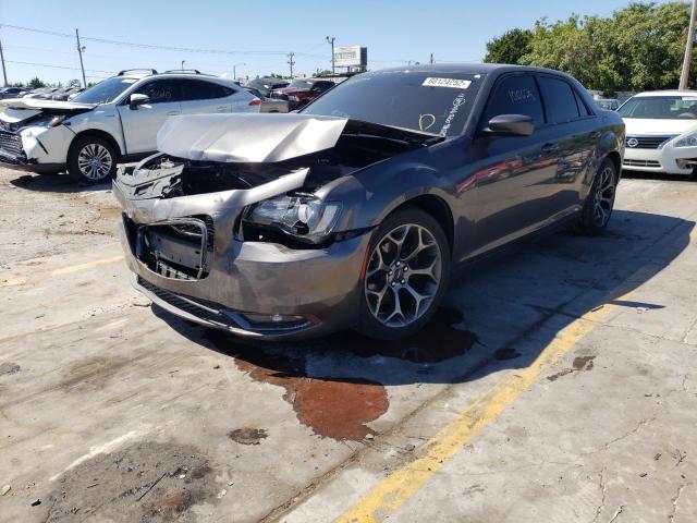 Photo 2 from auction – 2016 CHRYSLER 300 S with VIN 2C3CCABG0GH295177