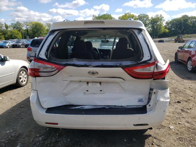Photo 9 from auction – 2015 TOYOTA SIENNA LE with VIN 5TDJK3DC4FS127084