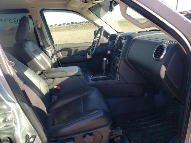 Photo 5 from auction – 2010 FORD EXPLORER S with VIN 1FMEU2D85AUF01736
