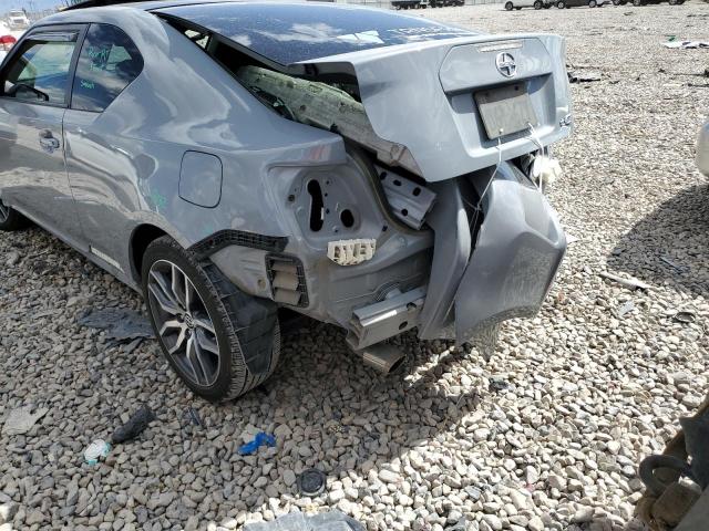 Photo 9 from auction – 2014 TOYOTA SCION TC with VIN JTKJF5C77E3073017