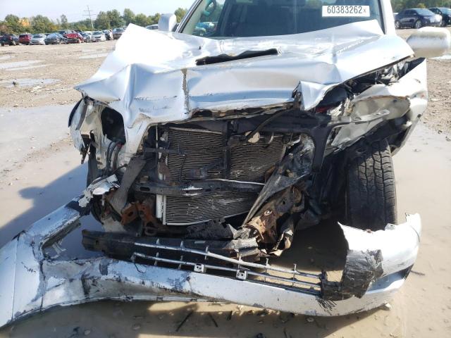 Photo 9 from auction – 2005 TOYOTA 4RUNNER SR with VIN JTEBU14RX50057398