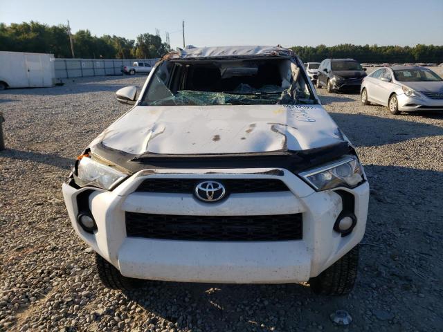 Photo 9 from auction – 2014 TOYOTA 4RUNNER SR with VIN JTEZU5JR0E5068231