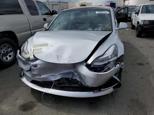 Photo 9 from auction – 2017 TESLA MODEL 3 with VIN 5YJ3E1EA4HF002871