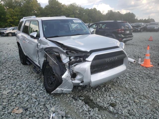 Photo 9 from auction – 2018 TOYOTA 4RUNNER SR with VIN JTEZU5JR1J5183155
